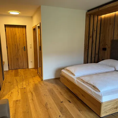 Weingut Rixinger * Spitz an der Donau